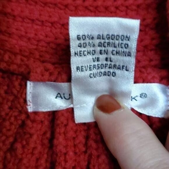 August Silk Sz. M Red Sweater Mock Neck Button Closure Vest - Picture 5 of 9